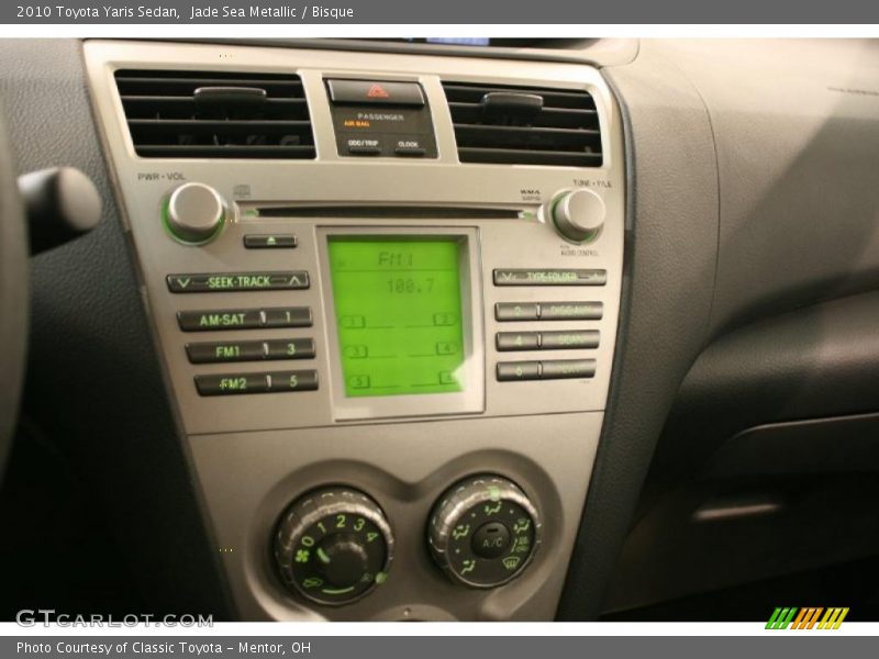 Jade Sea Metallic / Bisque 2010 Toyota Yaris Sedan