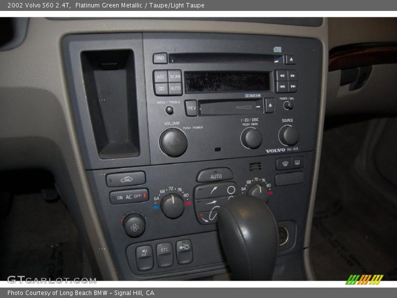 Platinum Green Metallic / Taupe/Light Taupe 2002 Volvo S60 2.4T
