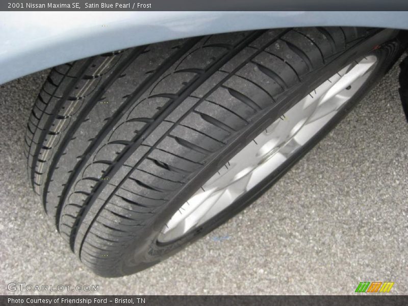 Satin Blue Pearl / Frost 2001 Nissan Maxima SE