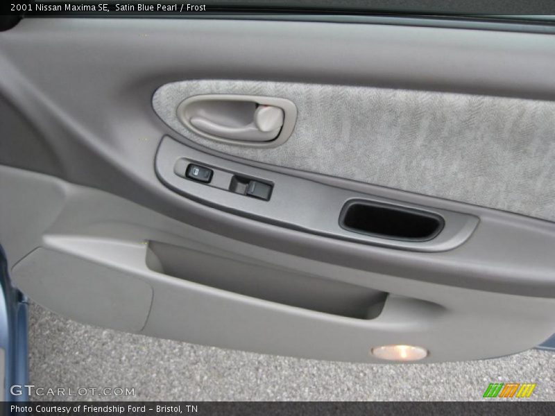 Satin Blue Pearl / Frost 2001 Nissan Maxima SE