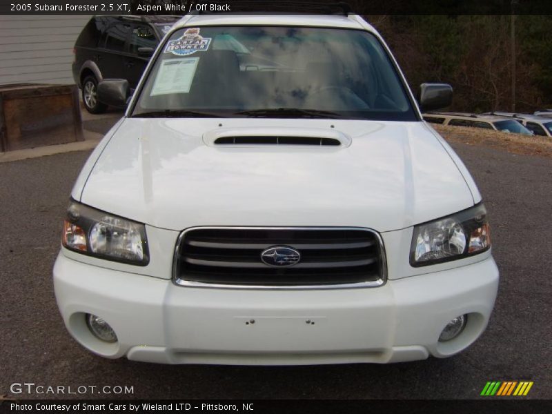 Aspen White / Off Black 2005 Subaru Forester 2.5 XT