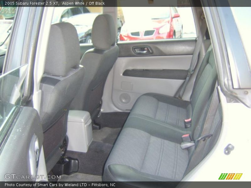 Aspen White / Off Black 2005 Subaru Forester 2.5 XT