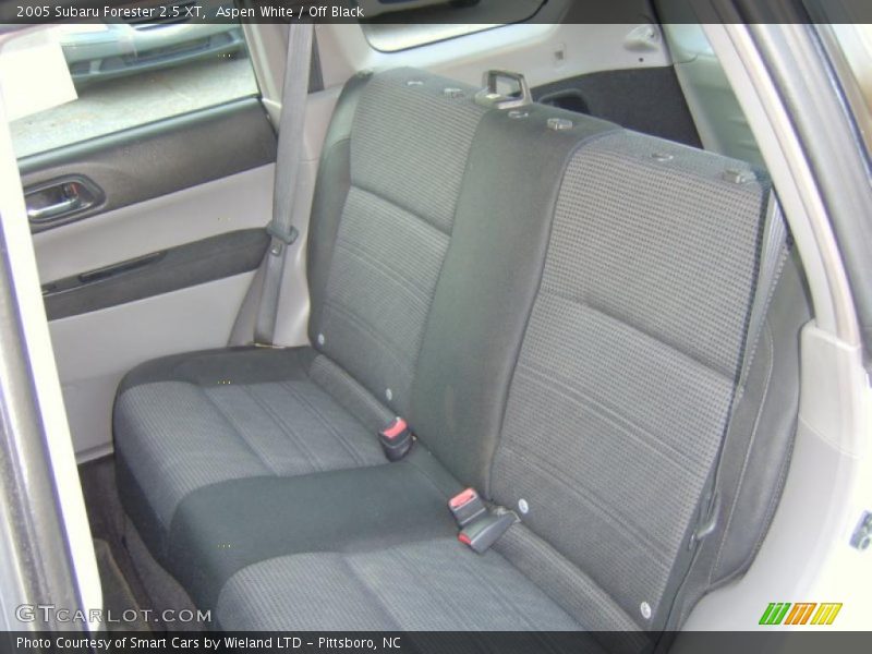 Aspen White / Off Black 2005 Subaru Forester 2.5 XT