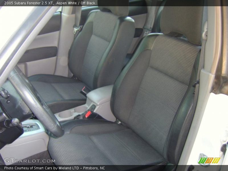 Aspen White / Off Black 2005 Subaru Forester 2.5 XT