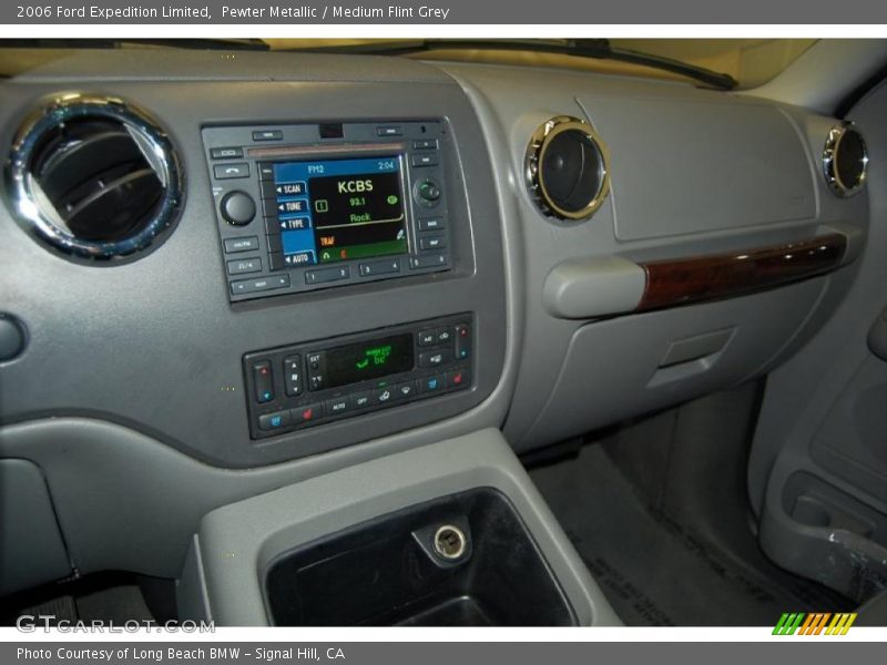 Controls of 2006 Expedition Limited