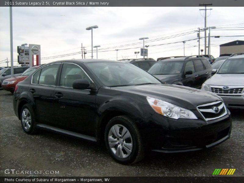 Crystal Black Silica / Warm Ivory 2011 Subaru Legacy 2.5i