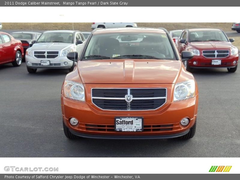 Mango Tango Pearl / Dark Slate Gray 2011 Dodge Caliber Mainstreet