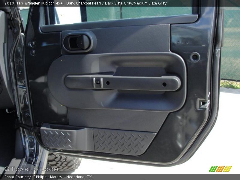 Door Panel of 2010 Wrangler Rubicon 4x4