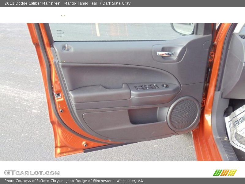 Mango Tango Pearl / Dark Slate Gray 2011 Dodge Caliber Mainstreet