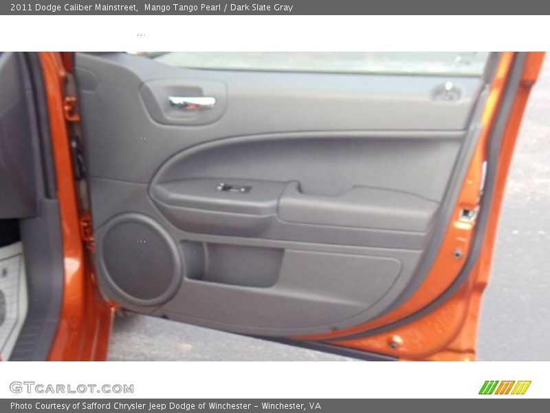 Mango Tango Pearl / Dark Slate Gray 2011 Dodge Caliber Mainstreet