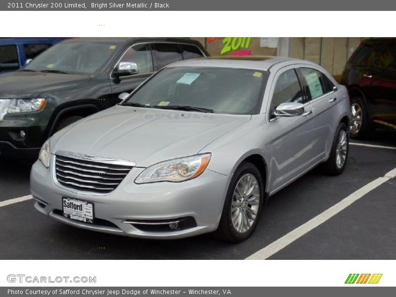Bright Silver Metallic / Black 2011 Chrysler 200 Limited