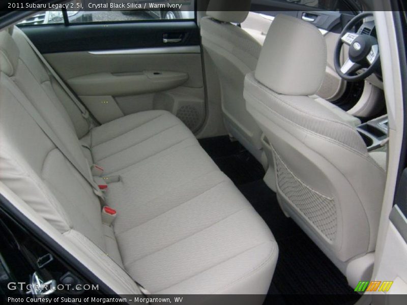  2011 Legacy 2.5i Warm Ivory Interior
