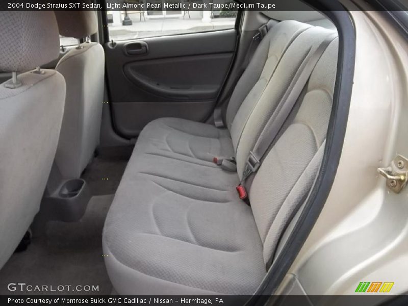 Light Almond Pearl Metallic / Dark Taupe/Medium Taupe 2004 Dodge Stratus SXT Sedan