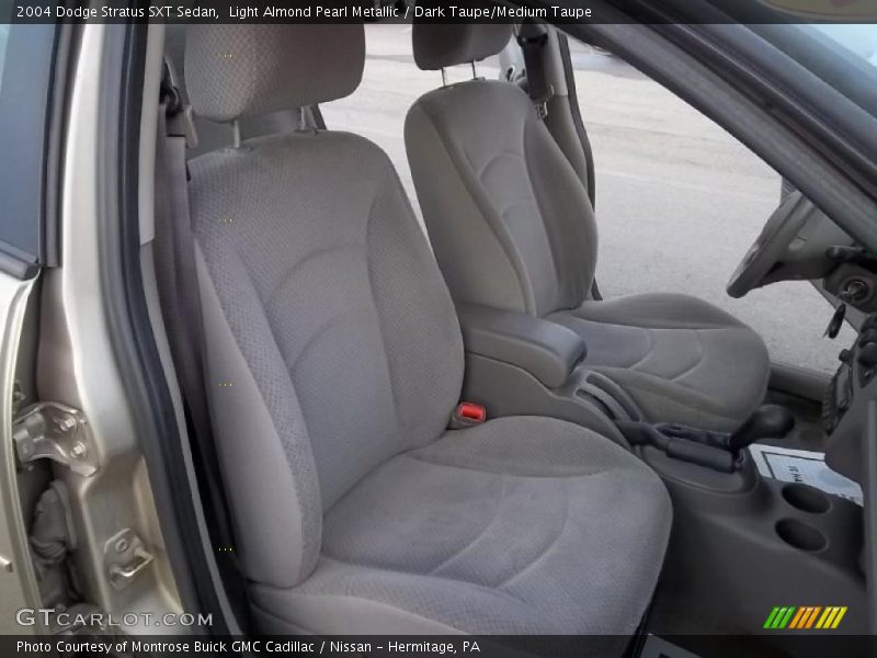 Light Almond Pearl Metallic / Dark Taupe/Medium Taupe 2004 Dodge Stratus SXT Sedan