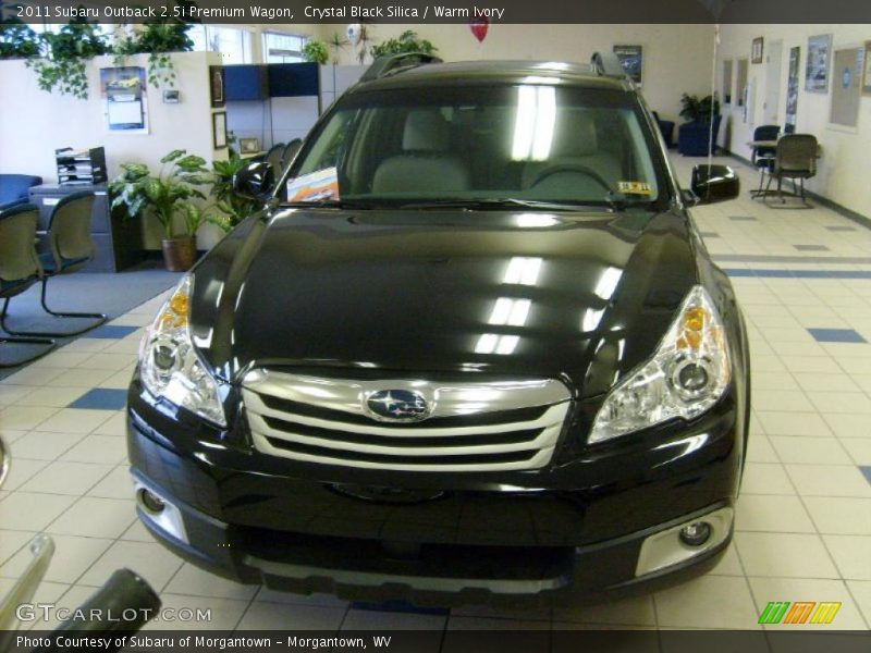 Crystal Black Silica / Warm Ivory 2011 Subaru Outback 2.5i Premium Wagon