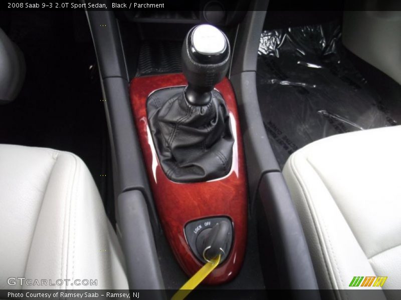  2008 9-3 2.0T Sport Sedan 6 Speed Manual Shifter