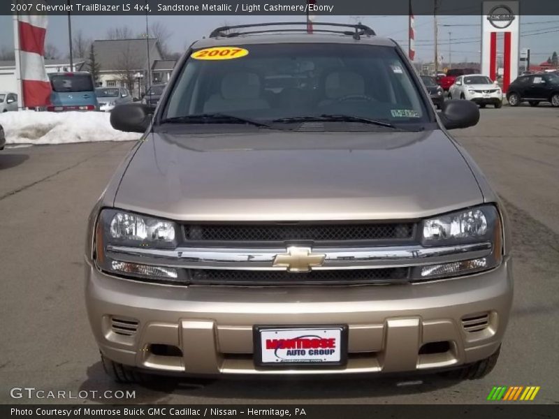Sandstone Metallic / Light Cashmere/Ebony 2007 Chevrolet TrailBlazer LS 4x4
