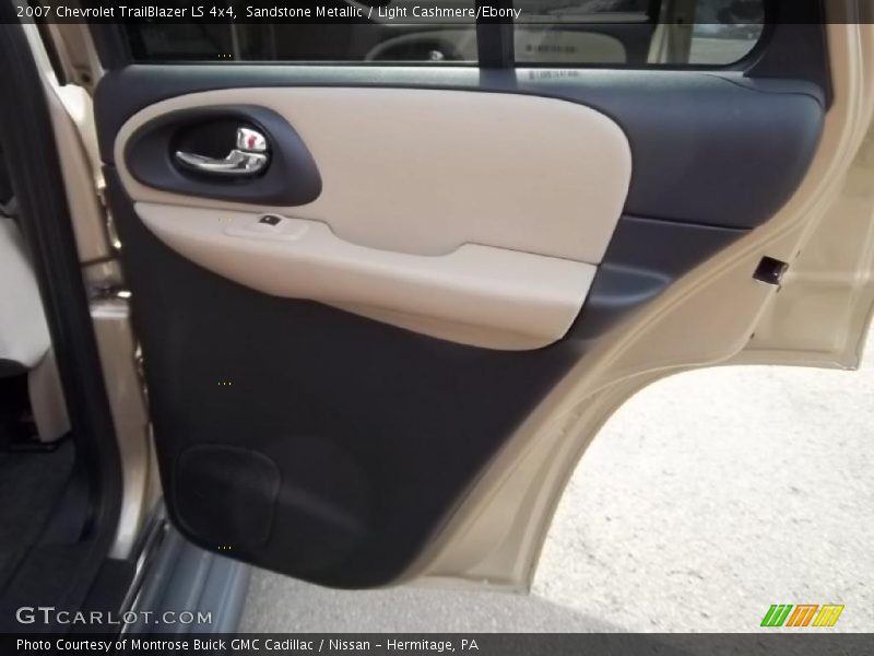 Sandstone Metallic / Light Cashmere/Ebony 2007 Chevrolet TrailBlazer LS 4x4