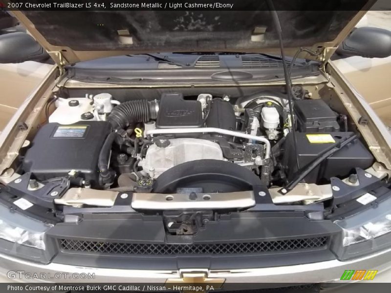 Sandstone Metallic / Light Cashmere/Ebony 2007 Chevrolet TrailBlazer LS 4x4