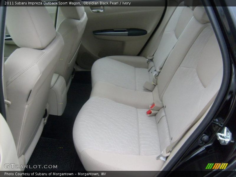  2011 Impreza Outback Sport Wagon Ivory Interior