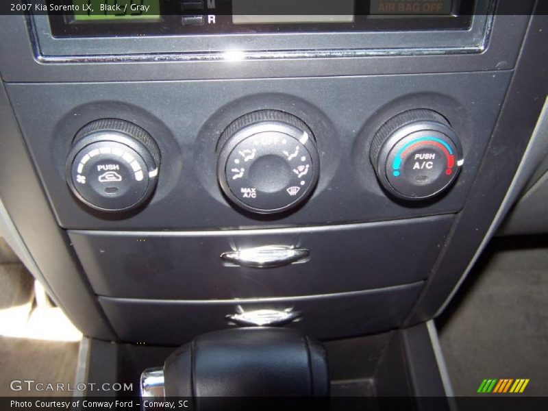 Black / Gray 2007 Kia Sorento LX