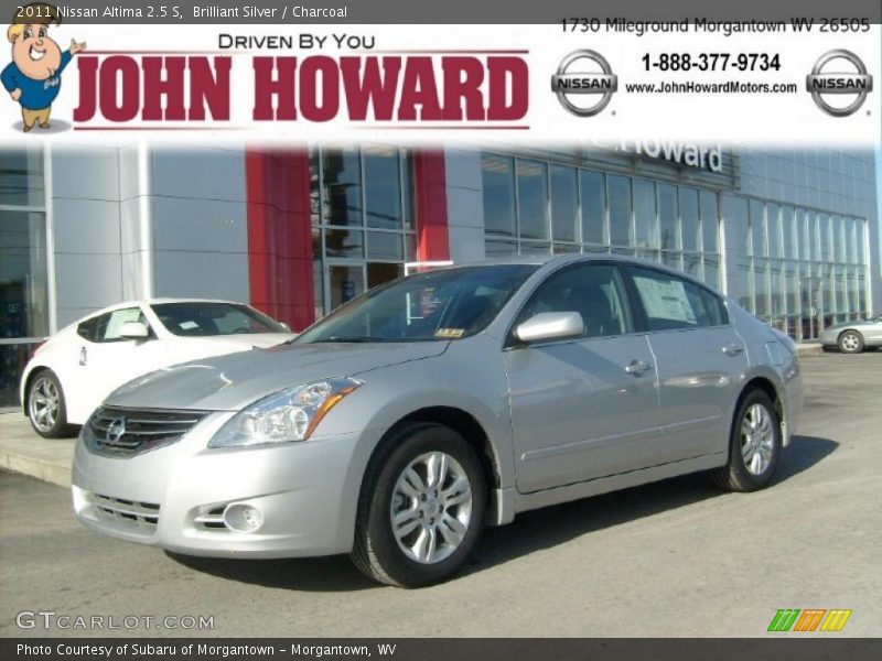 Brilliant Silver / Charcoal 2011 Nissan Altima 2.5 S