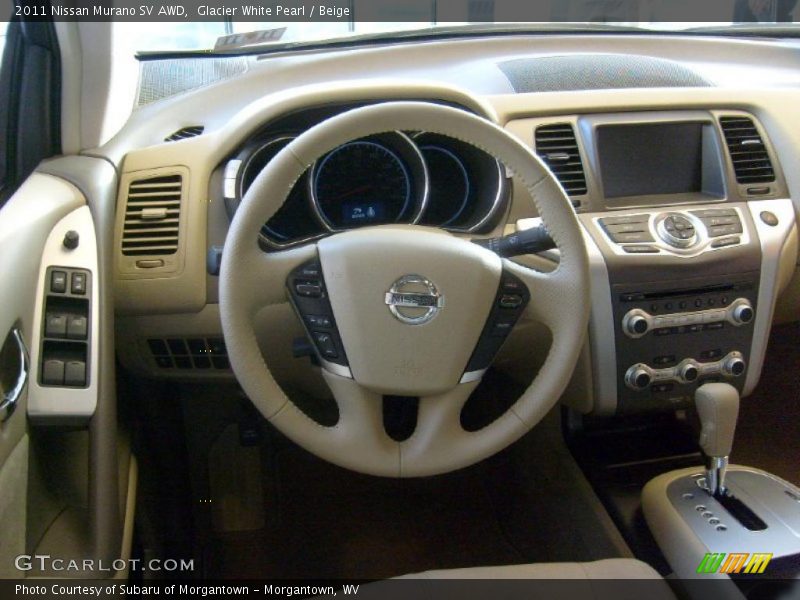 Dashboard of 2011 Murano SV AWD