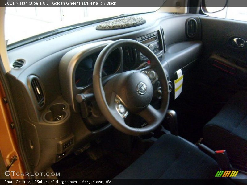 Golden Ginger Pearl Metallic / Black 2011 Nissan Cube 1.8 S