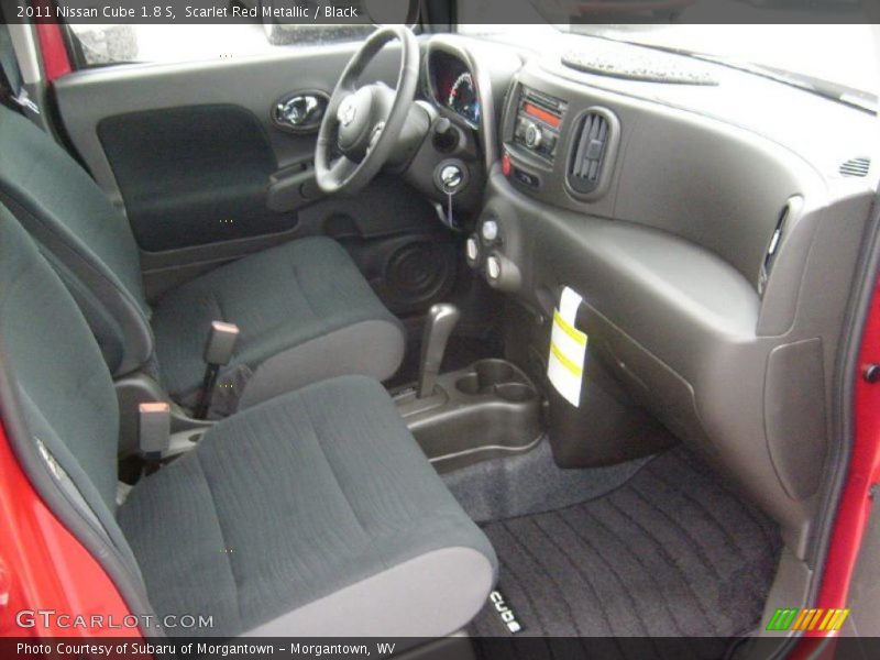 Scarlet Red Metallic / Black 2011 Nissan Cube 1.8 S