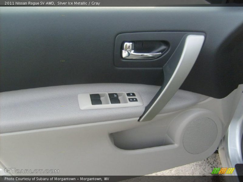 Door Panel of 2011 Rogue SV AWD