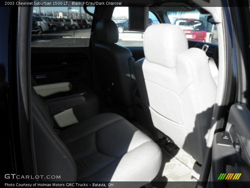 Black / Gray/Dark Charcoal 2003 Chevrolet Suburban 1500 LT
