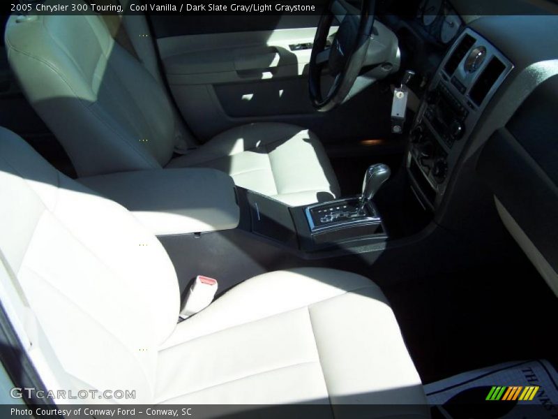 Cool Vanilla / Dark Slate Gray/Light Graystone 2005 Chrysler 300 Touring