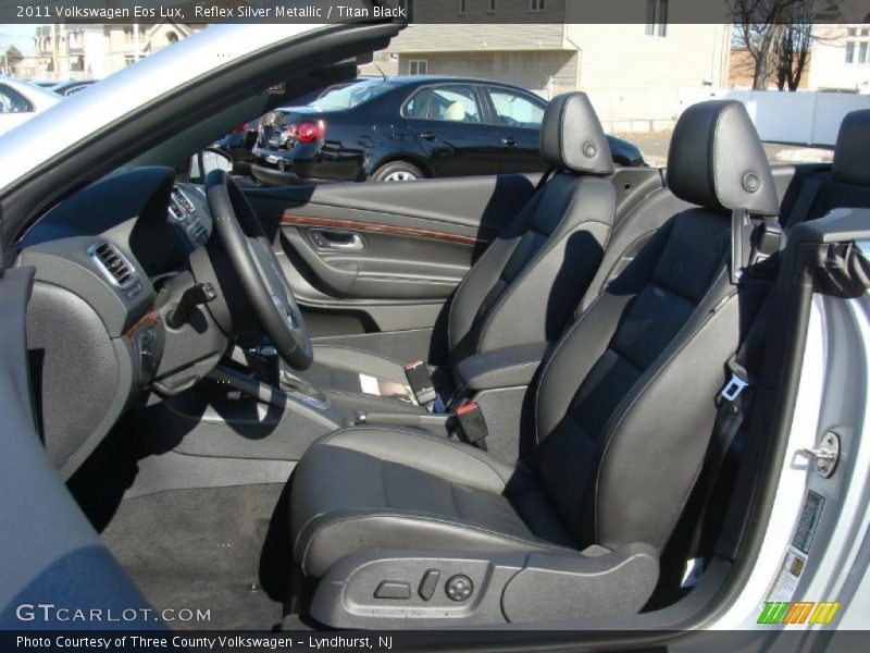 Reflex Silver Metallic / Titan Black 2011 Volkswagen Eos Lux