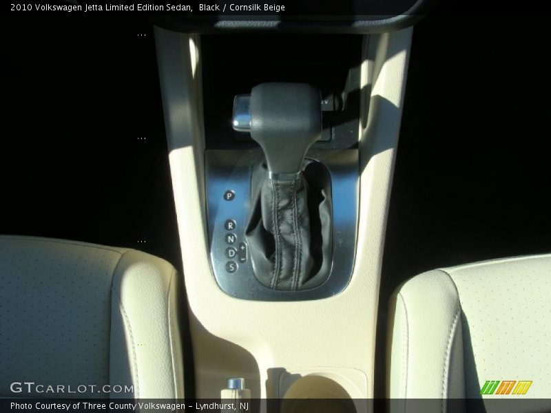 Black / Cornsilk Beige 2010 Volkswagen Jetta Limited Edition Sedan