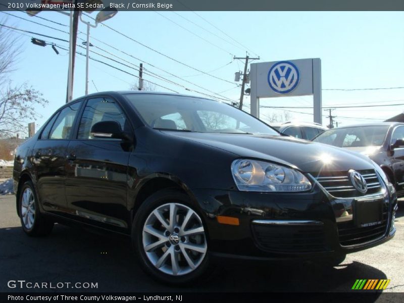 Black / Cornsilk Beige 2010 Volkswagen Jetta SE Sedan