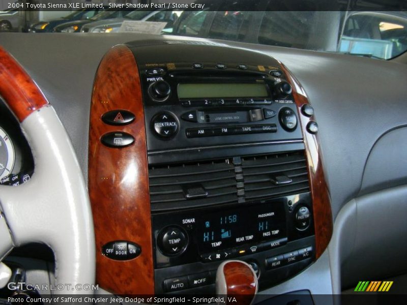Silver Shadow Pearl / Stone Gray 2004 Toyota Sienna XLE Limited