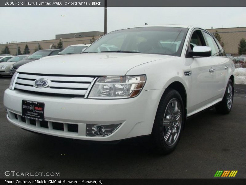 Oxford White / Black 2008 Ford Taurus Limited AWD