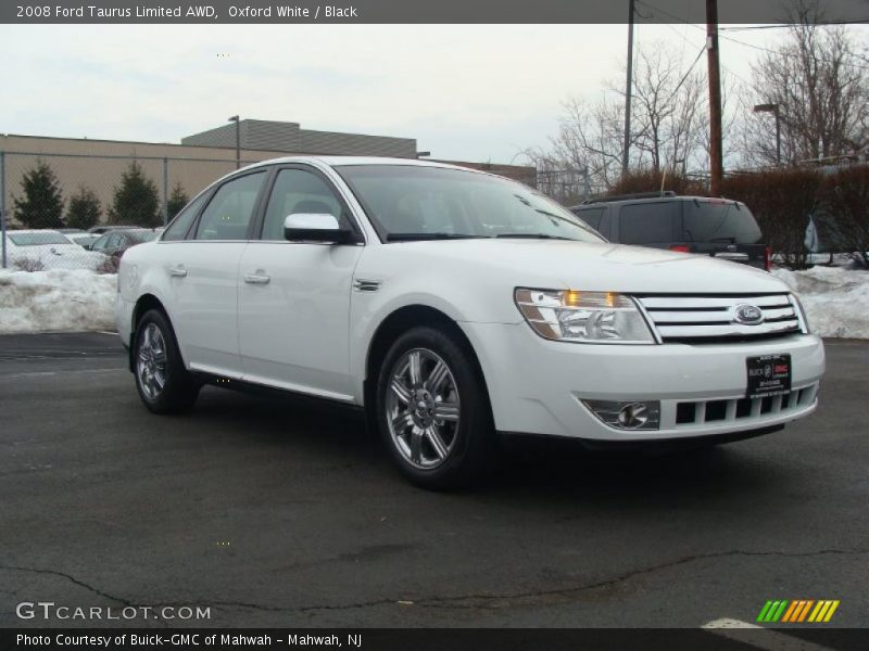 Oxford White / Black 2008 Ford Taurus Limited AWD