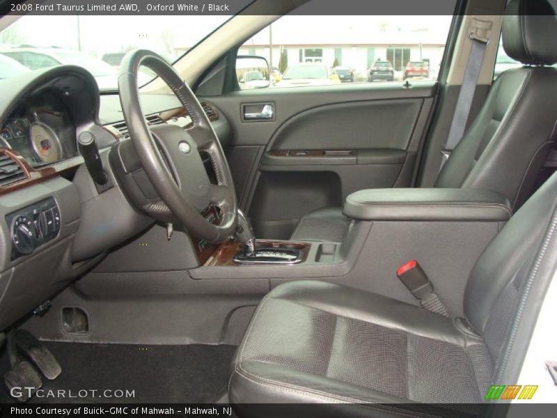 Oxford White / Black 2008 Ford Taurus Limited AWD