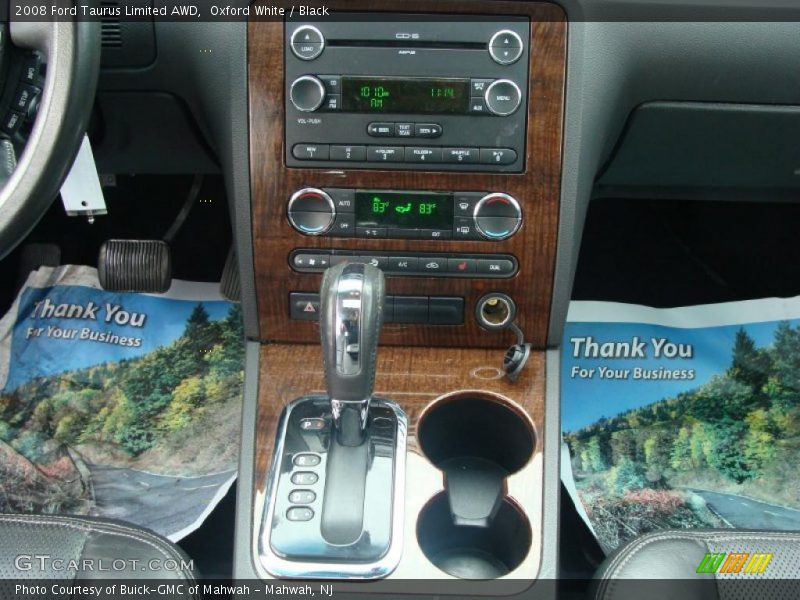 Oxford White / Black 2008 Ford Taurus Limited AWD