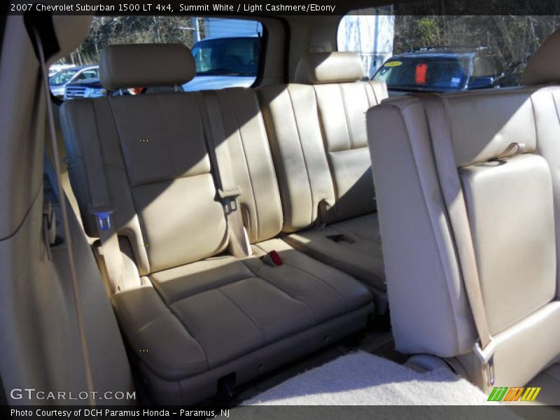 Summit White / Light Cashmere/Ebony 2007 Chevrolet Suburban 1500 LT 4x4