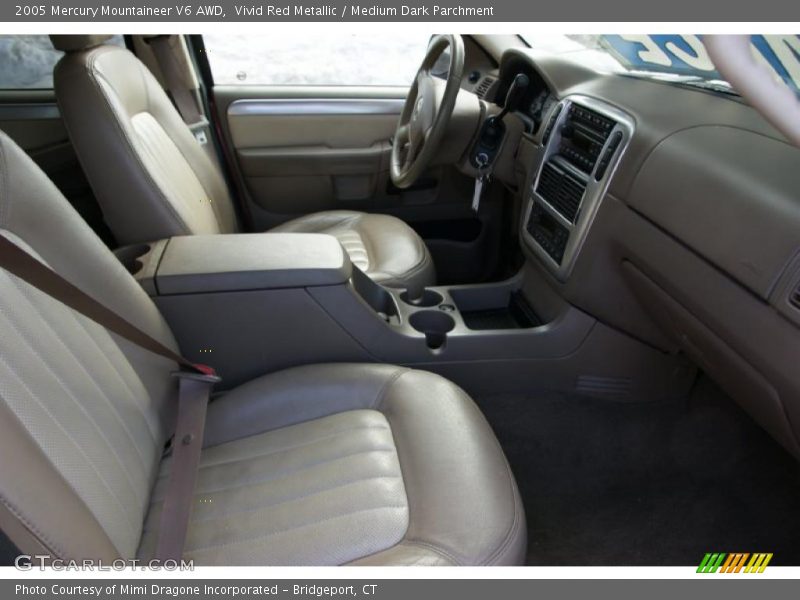Vivid Red Metallic / Medium Dark Parchment 2005 Mercury Mountaineer V6 AWD
