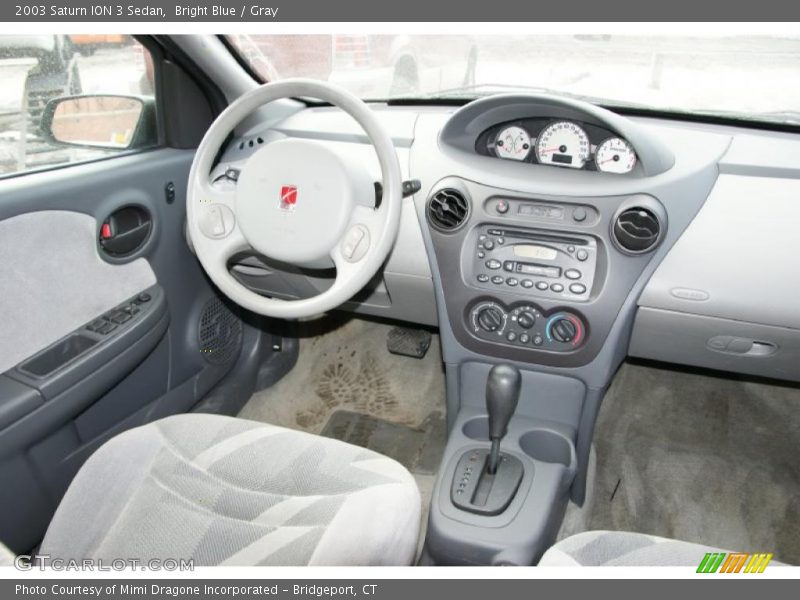 Dashboard of 2003 ION 3 Sedan