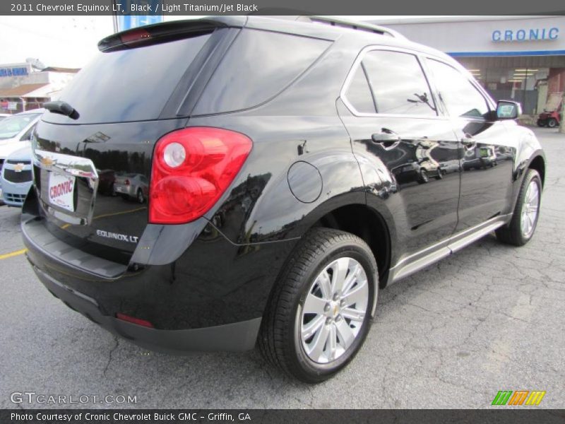 Black / Light Titanium/Jet Black 2011 Chevrolet Equinox LT