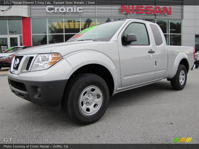 Radiant Silver Metallic / Steel 2011 Nissan Frontier S King Cab
