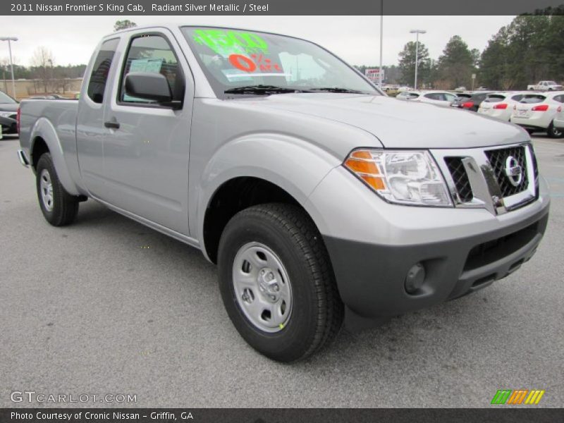 Front 3/4 View of 2011 Frontier S King Cab
