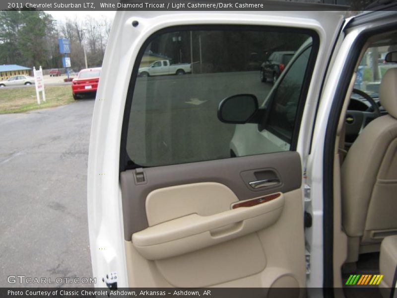 White Diamond Tricoat / Light Cashmere/Dark Cashmere 2011 Chevrolet Suburban LTZ