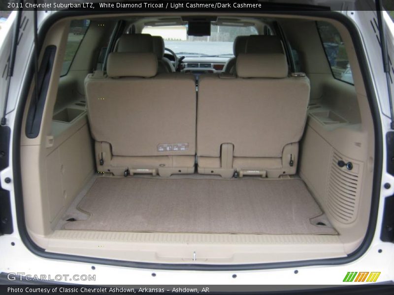  2011 Suburban LTZ Trunk