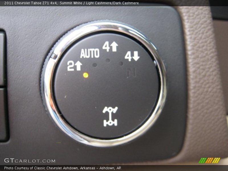 Summit White / Light Cashmere/Dark Cashmere 2011 Chevrolet Tahoe Z71 4x4