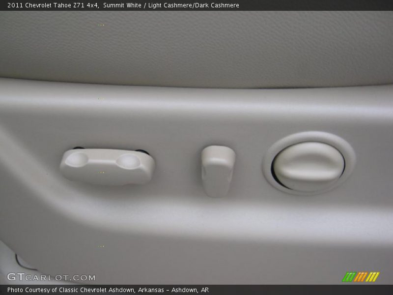 Summit White / Light Cashmere/Dark Cashmere 2011 Chevrolet Tahoe Z71 4x4
